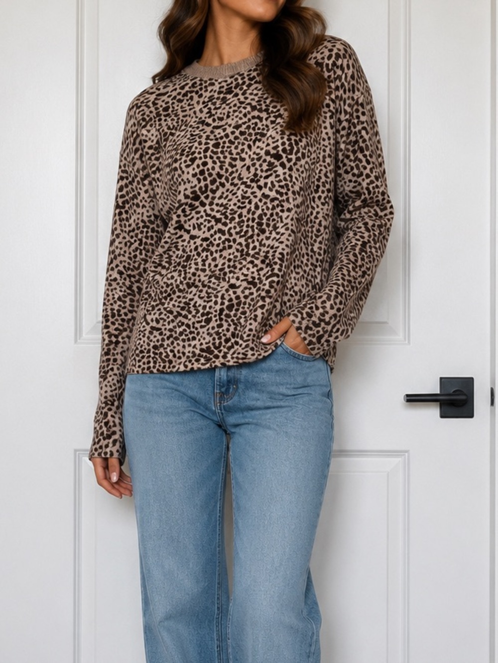 NWT! MONROW Leopard Print Long-Sleeve Top - Taupe